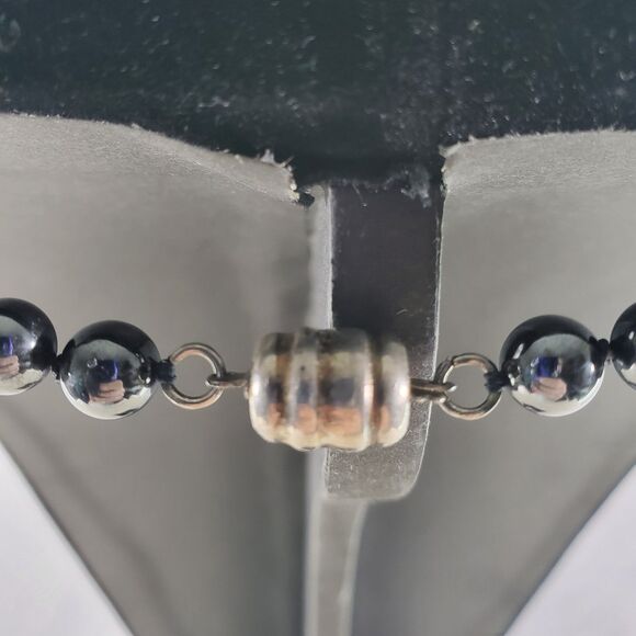 Vintage Lucoral Hematite Barrel Clasp 28" Grey Gunmetal Beaded Necklace - Picture 5 of 10